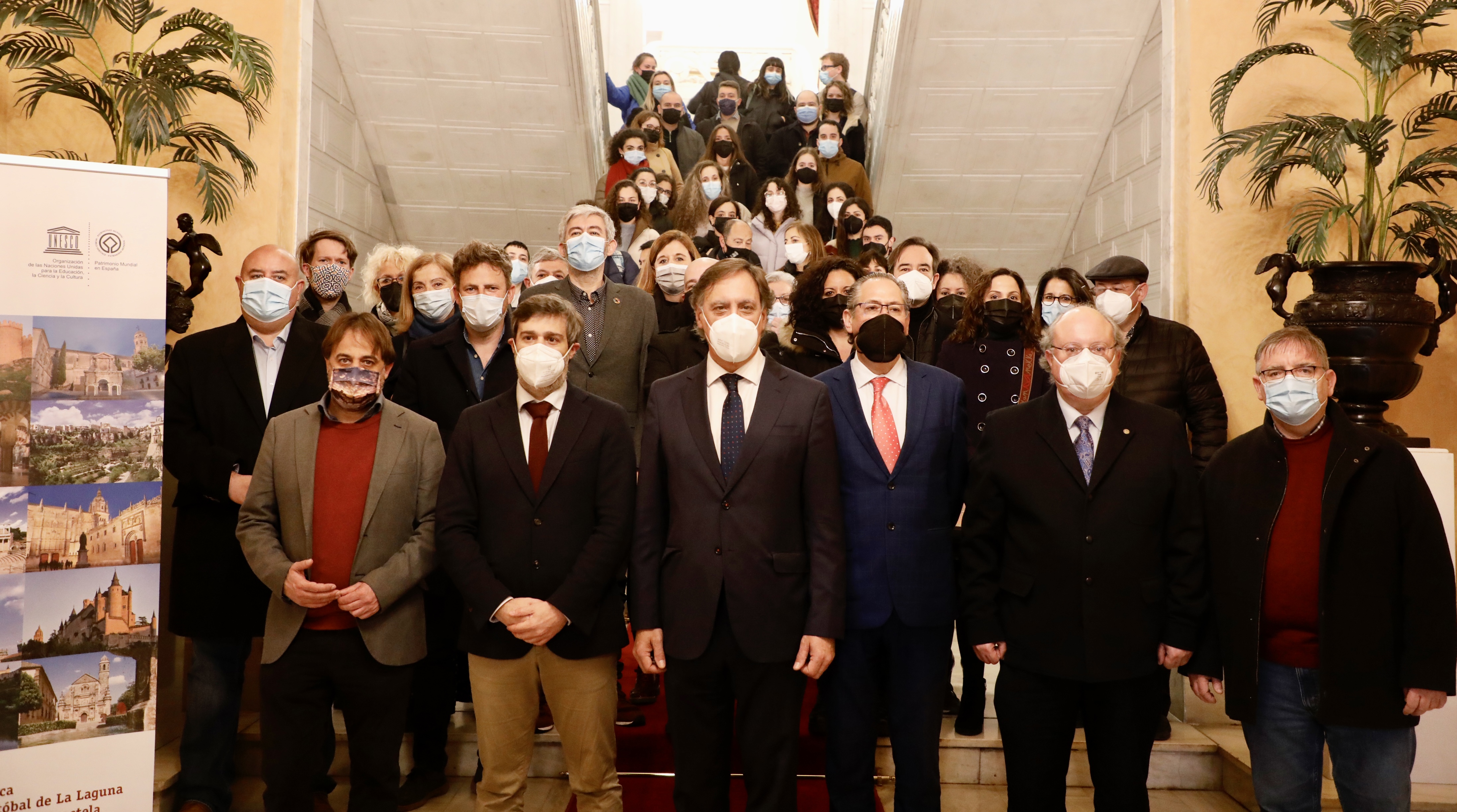 Recepcion a participantes en el seminario sobre gestion del patrimonio