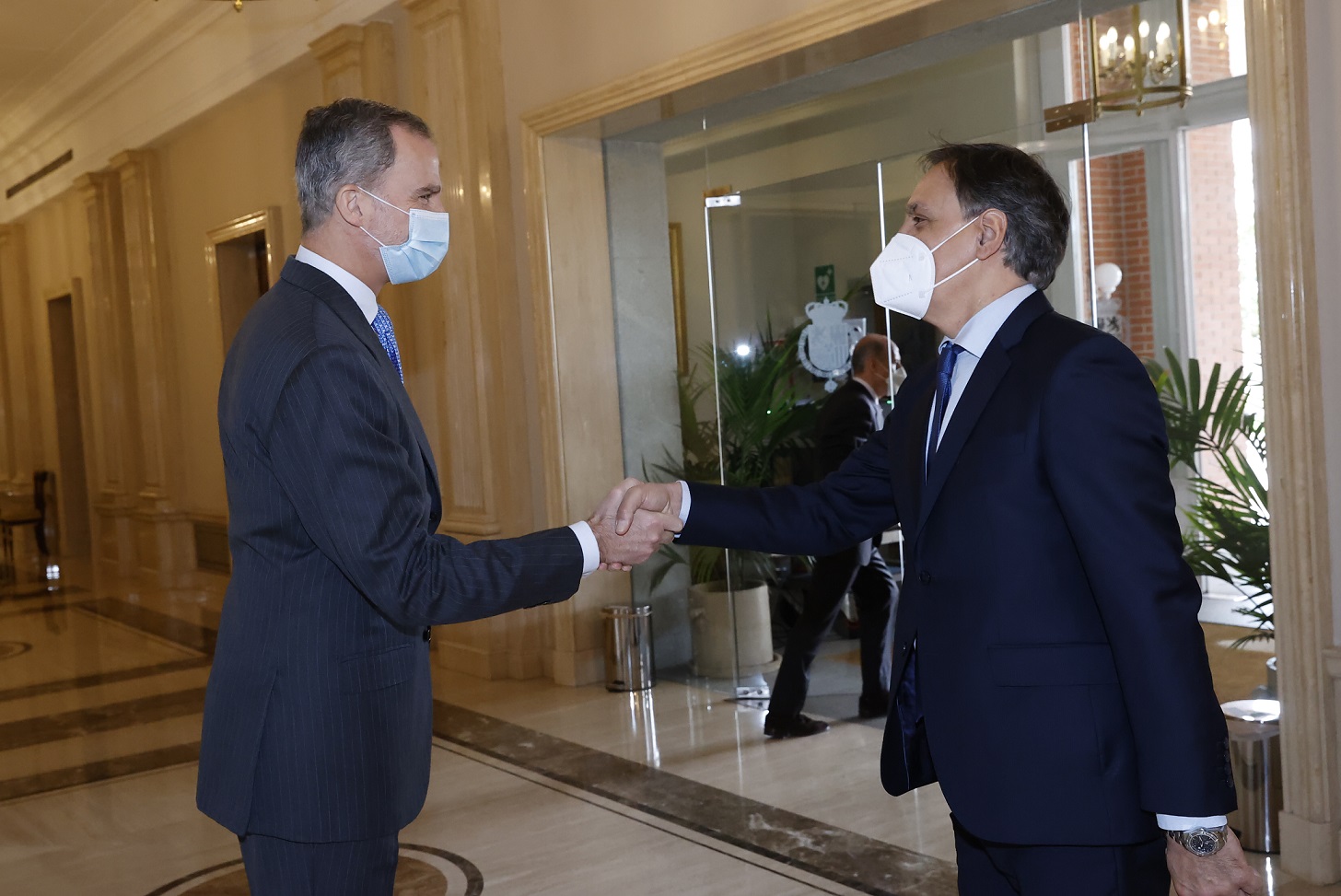 El Rey Felipe VI y Carlos Garcia Carbayo © Casa de S.M. el rey