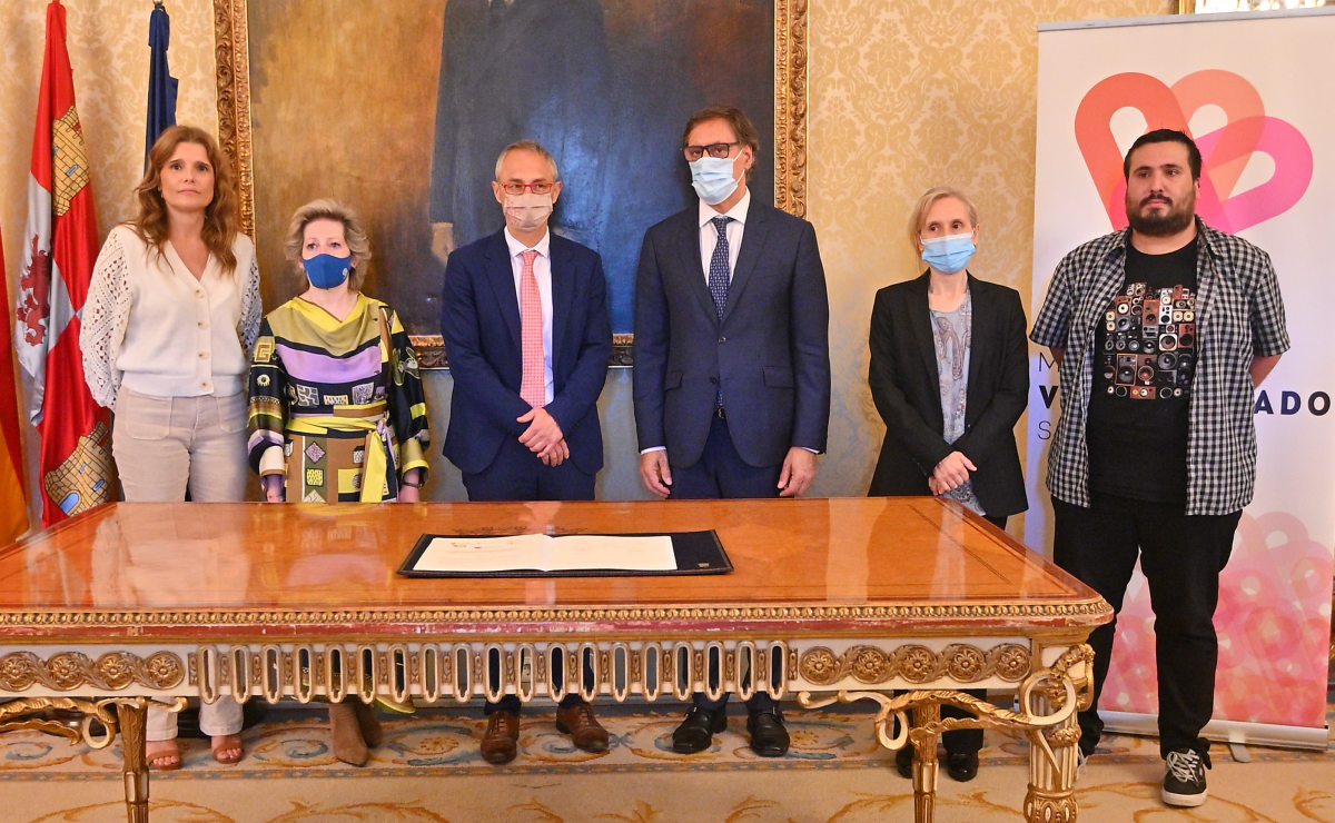 Participantes en la firma del protocolo de colaboracion