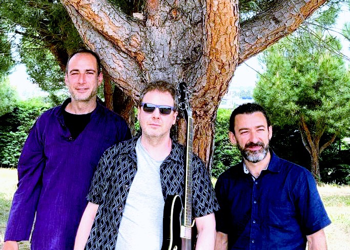 El sabado cita con la musica de Alejandro Lucas Trio