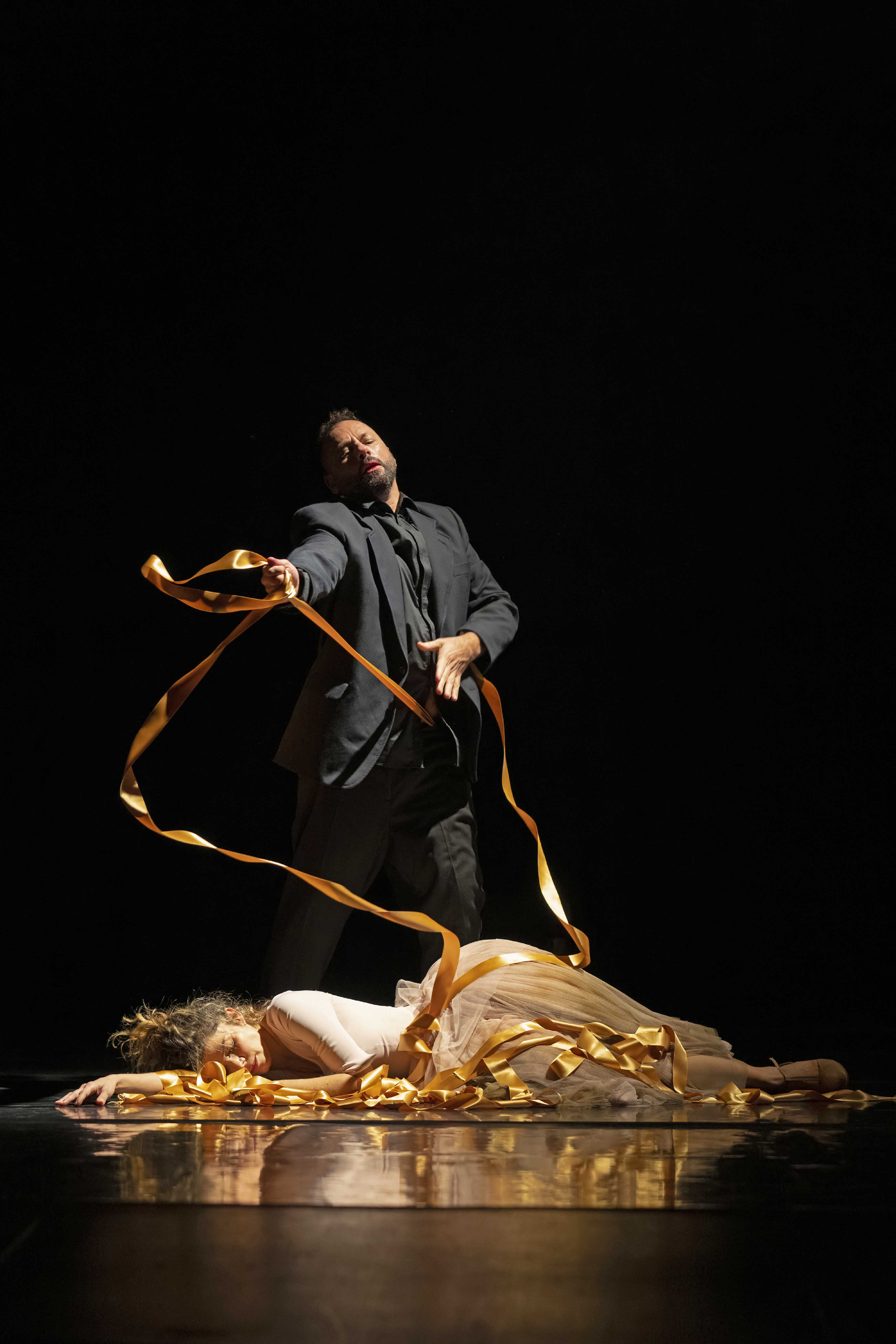 Espectaculo de danza  El perdon  en el Teatro Liceo