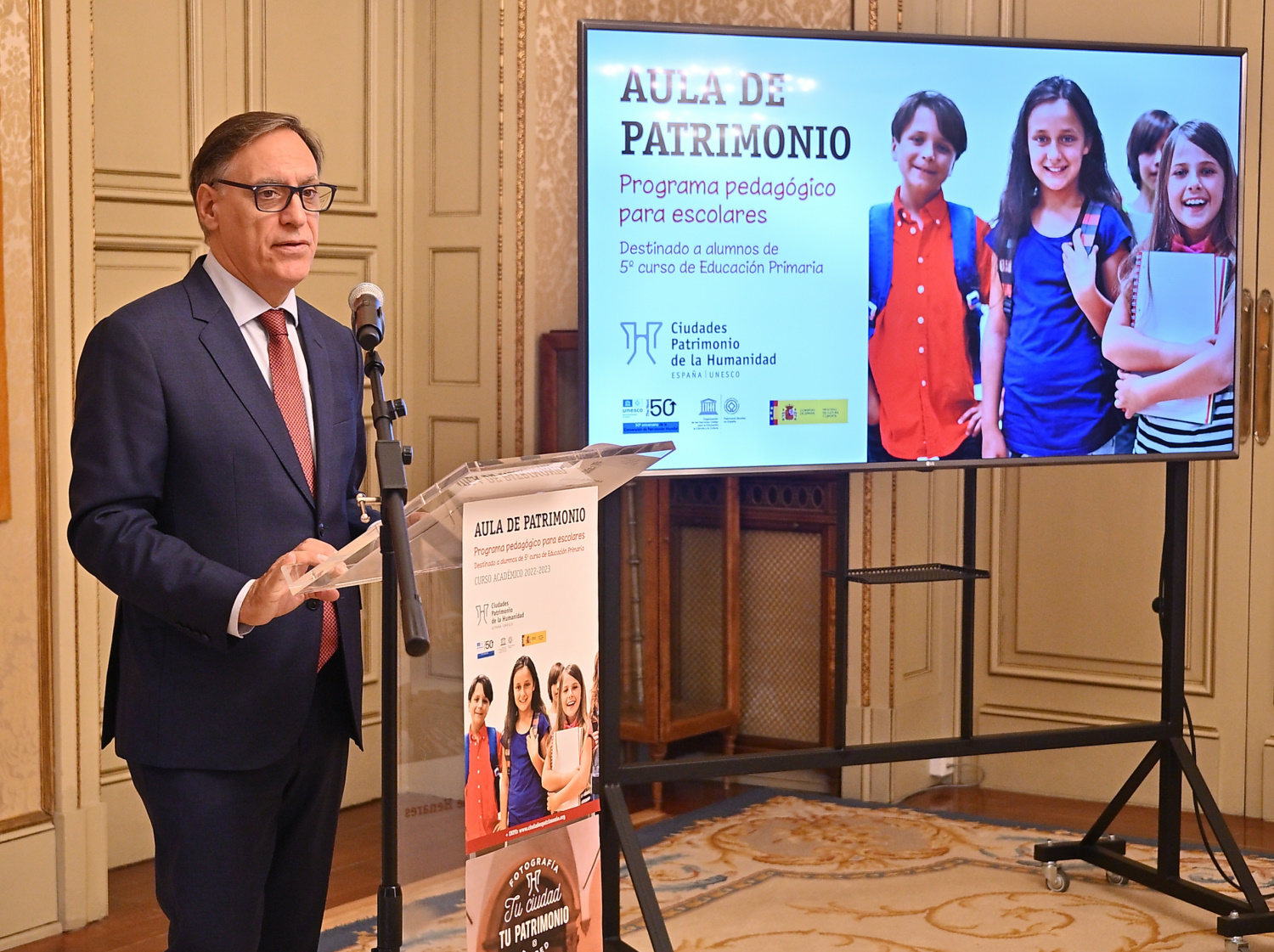 Carlos Gª Carbayo presenta una nueva edicion del certamen  Aula Patrimonio