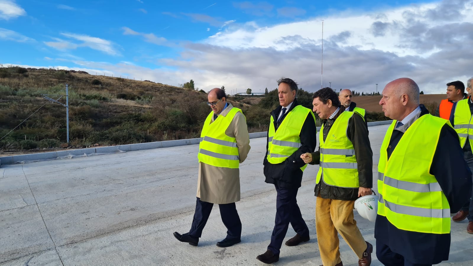 Visita a las obras de construccion del Puerto Seco