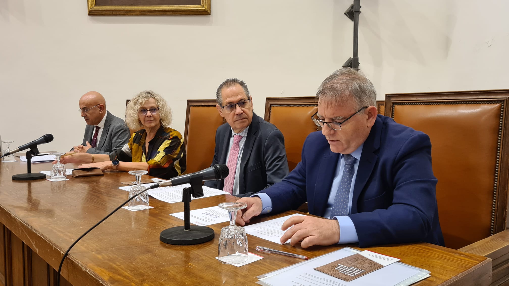 Fernando Carabias en el seminario  de conmemoracion de la Convencion del Patrimonio Mundial