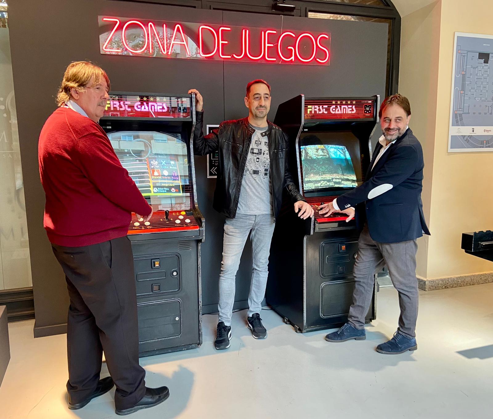 Enter. expoconsolas 2022  la r-evolucion de los videojuegos