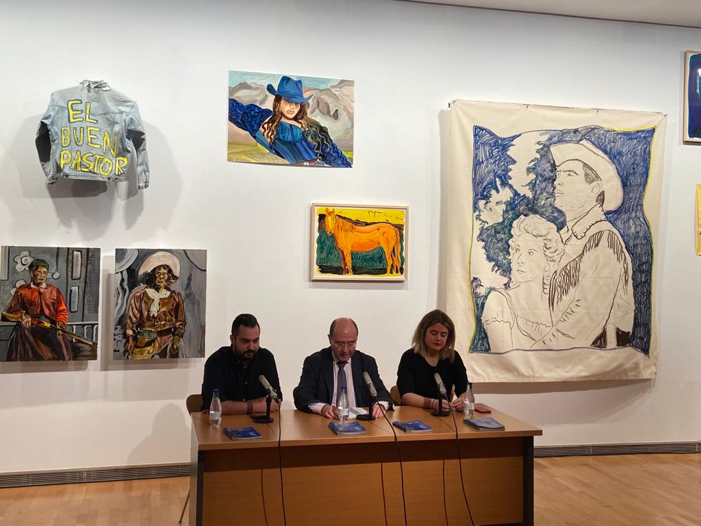 Gala Knorr inaugura  Soy tu huckleberry   un nuevo ciclo expositivo en el DA2