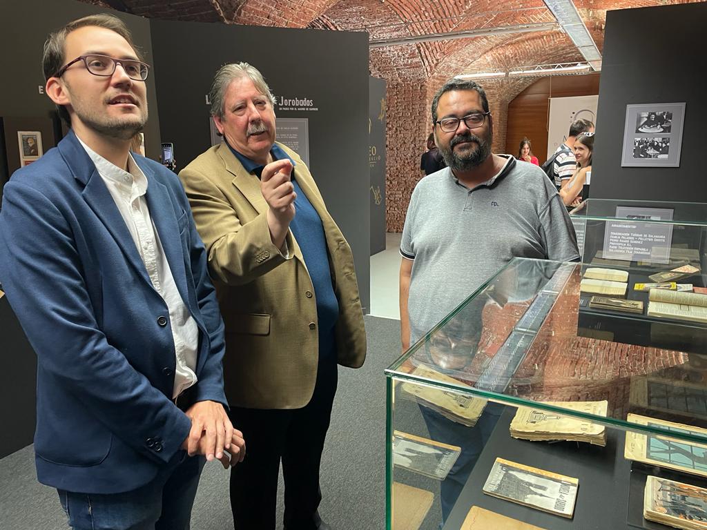 Inauguracion de  La Torre de los Siete Jorobados. un paseo por el madrid de carriere