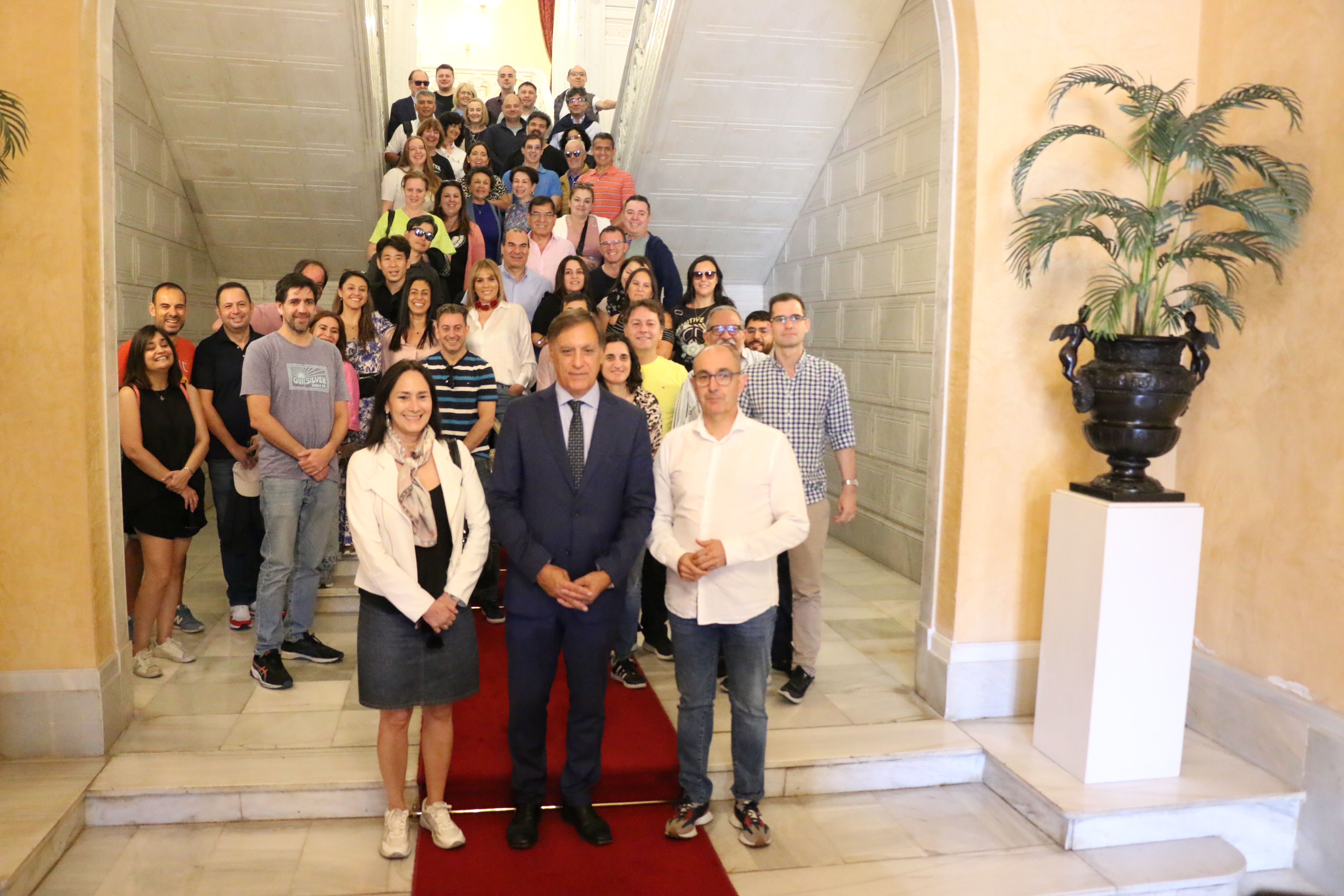 Recepcion del alcalde a representantes del XXVI Foro Iberoamericano de Iberaval