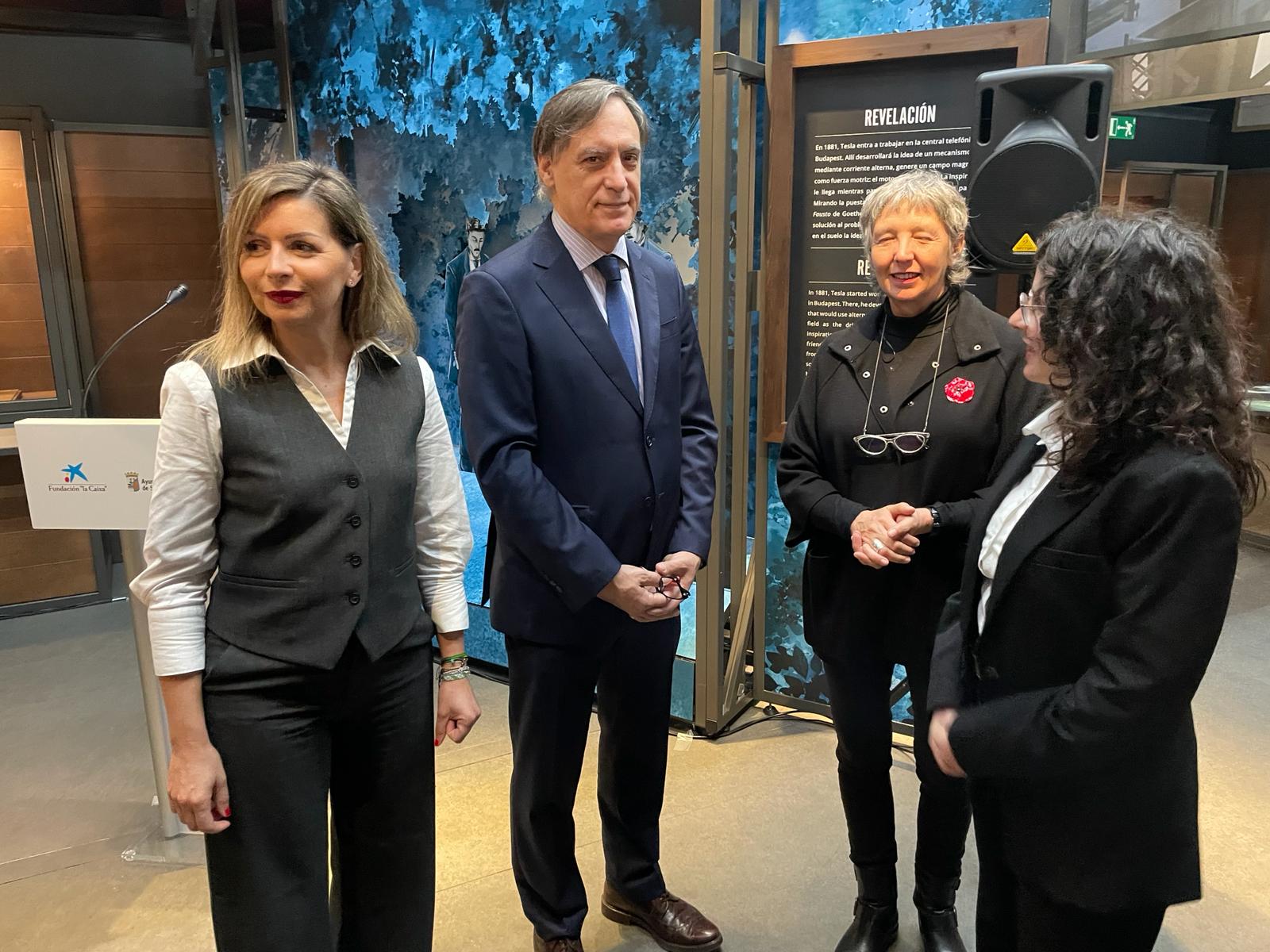 Inauguracion en Salamanca de la exposicion itinerante de Nikola Tesla