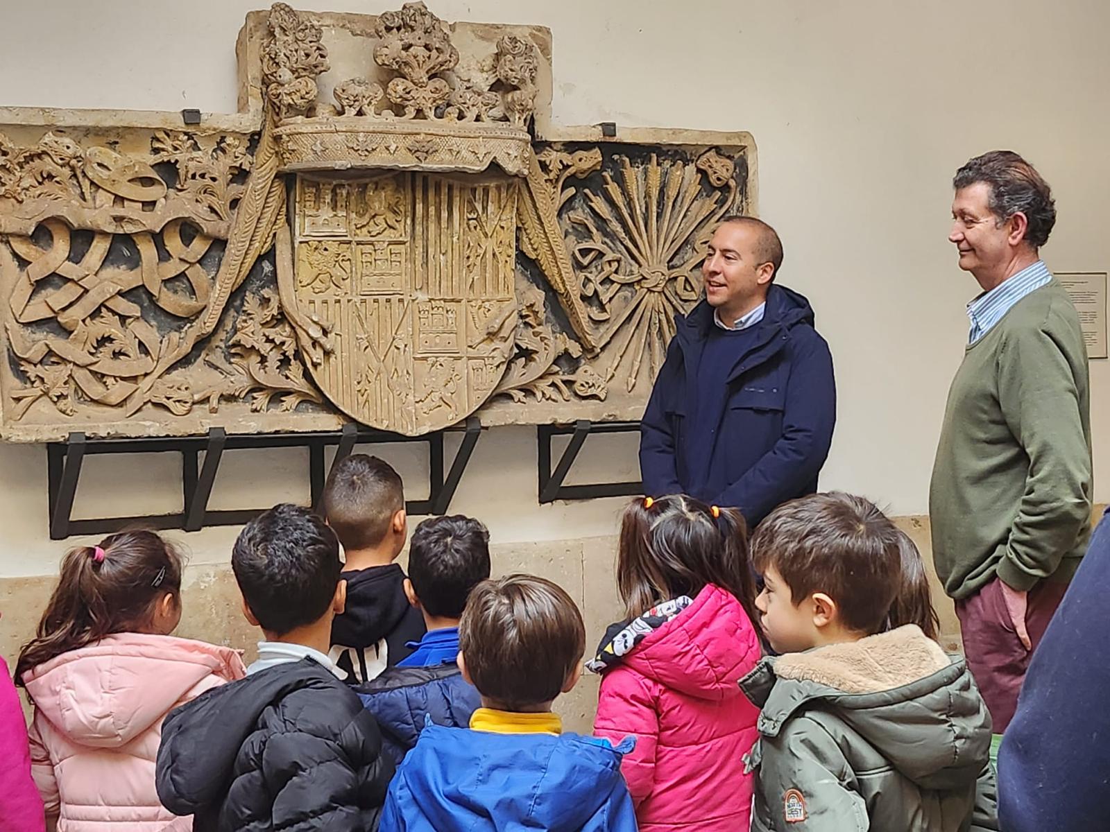 Actividad escolar   Grandes personajes salmantinos que viven en el Museo de Salamanca